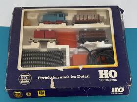 600-427 Piko Vtg Starter Set Train 600 427 Diesel Locomotive In Original Box