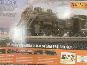30-4136a Railking By M.t.h. Electric Trains Pennsylvania O Gauge 2-8-0 Steam Starter Set With Light And Sound