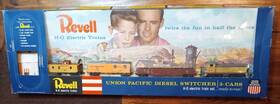 T7000-1995 Revell Ho Union Pacific Diesel Nw-2 Switcher Freight Set 1956 W Neat Box Nice