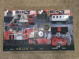 1006832 Schwarz F.a.o 30 Piece Motorized Train Set 18ft Of Track With Light And Sound