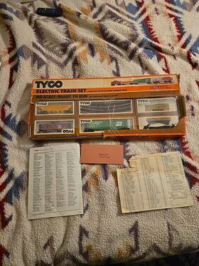 7303 Tyco Ho Scale Electric Train Set No