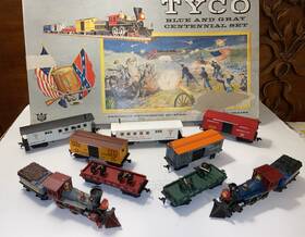 Tyco 77-1860 Ho Scale Tc And 66-1860 Blue Gray Centennial Train Sets With Box