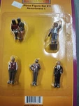 Mth/railking #30-1071 1:48 6-PIECE Figure Set #11 Assortment Scale. Fixed Price $19.99.