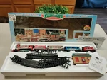 Vintage Dickensville Collectables Christmas Train Musical Station House 173W Tes. Fixed Price $45.00.