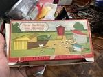 O/s Plasticville #1617-100 Farm Buildings Missing Animals. Fixed Price $20.00.