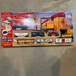 Vintage 1996 Shoprite Express Electric Scale Railroad Train Set Nib Read. Fixed Price $159.00.