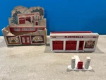 Plasticville Gas Station Kit GO-2 Bachmann Bros. Complete. Fixed Price $14.00.