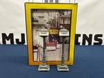 Mth No. 57 Gray Die-cast Lamp Post Set 30-1068 Used. Fixed Price $24.99.