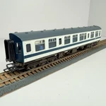 Oo Scale Hornby R699 Br Trailer Second Dmu Coach #E59707. Fixed Price $26.00.