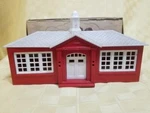 Vintage Lionel Trains Compatible Plasticville School House Kit Building. Fixed Price $29.98.