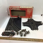 7 Pieces Of Vintage "o" Gauge Train Track -lionel Mar + Empty 6-2154 Box. Fixed Price $29.99.