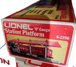 Lionel Vintage #6-2256 Colorful Detailed Station Passenger Platform Nos. Fixed Price $32.99.