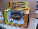 Mth Rail King A&w Root Beer Fast Food Stand 30-9068 Reefer 30-7837. Fixed Price $100.00.