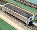 Scale Bachmann Southern 40 Gondola With Load & Knuckle Couplers. Fixed Price $11.25.