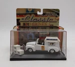Road Champs 48230 1:43 Classic Scenes Ice Cream Truck Nib. Fixed Price $21.99.