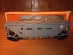 Lionel Gauge No. 6-19304 Great Northern Covered Quad Hopper. Fixed Price $19.00.