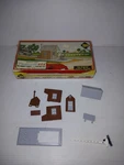 Vintage Plasticville Watchman's Shanty & Crossing Gate No. 1407 79 W/box. Fixed Price $11.69.