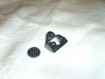 Lionel 8632 And Other Modern Era Steamer Cluster Gear Holder. Fixed Price $12.00.