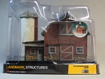Woodland Scenics Scale Lighted Old Weathered Barn Built & Ready Gauge WDS5865. Fixed Price $142.84.