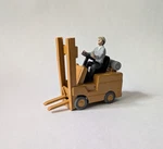 Arttista #9001 - Forklift With Driver Scale Details Model Trains New. Fixed Price $52.95.