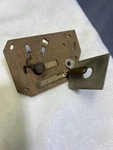 New Old Stock Lionel 21-12 Bearing Plate With Shaft Assembly. For Lw And Other.. Fixed Price $18.50.