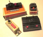Lot Lionel Postwar Controllers & Circuit Breaker. Fixed Price $17.00.