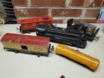 Prewar Lionel Set # 1073W W/ 1668 Locomotive 1689W Tender & Car Freight Read. Fixed Price $84.92.