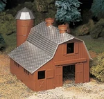 Bachmann - Plasticville U.s.a. Classic Kits Dairy Barn O 45602. Fixed Price $41.73.