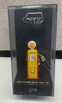 Vitesse City Model GP016 Tokheim But 39L Shell Gas Pump 1:43 W/box. Fixed Price $29.99.