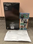 + K-line Mainline Lemax K-43045 Plaza Hotel Building W/ Light. Fixed Price $25.00.