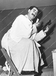 0442-11 Groucho Marx Mirror And Makeup Check 1939 Film At The Circus. Fixed Price $40.99.