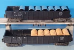 CB20: Postwar Lionel 6462 Nyc Central Gondolas W/ 7 Culvert Pipes & Barrels. Fixed Price $49.95.