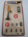 Life Like 1137 Scale Traffic Light Up & Street Handpainted Accessories. Fixed Price $16.14.