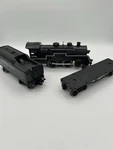Lionel Gauge Locomotive 8625 Plus Tender And Flatbed Pennsylvania Un-tested. Fixed Price $99.99.