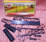 Plasticville Scale Signal Bridge 1403-79, Vintage 1952 Model Train + Bonus. Fixed Price $24.95.