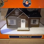 Lionel 6-34121 Lighted Bungalow House New In Box. Fixed Price $45.00.