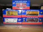 American Series Usa Trains Scale Freight Lot Of 5. Fixed Price $300.00.