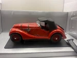 1:18 Road Signature 1940 Bmw 328 Red 92288 Yat Ming Green Box. Fixed Price $30.00.