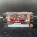 Road Signature 1923 Maxim C1 Fire Engine 1:43 Diecast Display Case. Fixed Price $29.99.