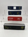 Ho Scale Box Car Shells Chessie Southern Atlantic Coast Line Lot Of 4 Good. Fixed Price $12.44.