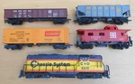 Vtg Lionel Ho Chessie System Diesel Locomotive Cab C&o #5610 Consist W/ 4 Cars. Fixed Price $28.50.