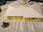 Vintage Plasticville Ranch House RH-1 Yellow & White Roof Scale 1950'S. Fixed Price $5.00.