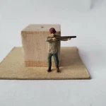 Arttista #775 - Hunter With Rifle Scale Figure Model Trains New. Fixed Price $8.79.