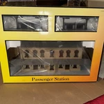 Mth Trains Scale Cream/brown Passenger Station Model 30-9050. Fixed Price $89.99.