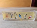 Preiser 10096 Ho Scale Seated Pedestrians Figures (set Of 6) New In Box. Fixed Price $14.99.