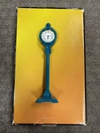 + Mth Gauge Railking Operating Die-cast Teal Street Clock 30-1072. Fixed Price $25.00.