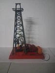 Vintage Lionel NO455GREEN Top Oil Derrick And Pumper (untested). Fixed Price $40.00.