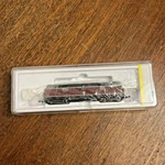 Minitrix Gauge Diesellok D-90408 V200.1 / Br 221 Epiii Locomotive #12450. Fixed Price $149.00.