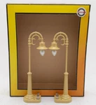 Mth 1056 Scale Cream Die-cast Street Lamp Set #58 Ex/box. Fixed Price $29.99.