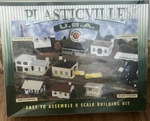 Bachmann 45607 Plasticville Split-level House Kit. Fixed Price $34.89.